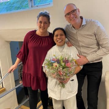 Rowena reddede borgers liv ved at give førstehjælp og at ringe efter ambulancen.